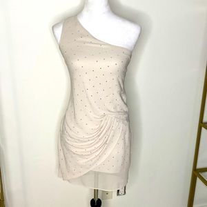 One shoulder beaded Deess